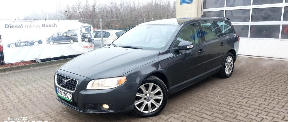 Volvo V70 cena 22900 przebieg: 235800, rok produkcji 2008 z Płońsk małe 436